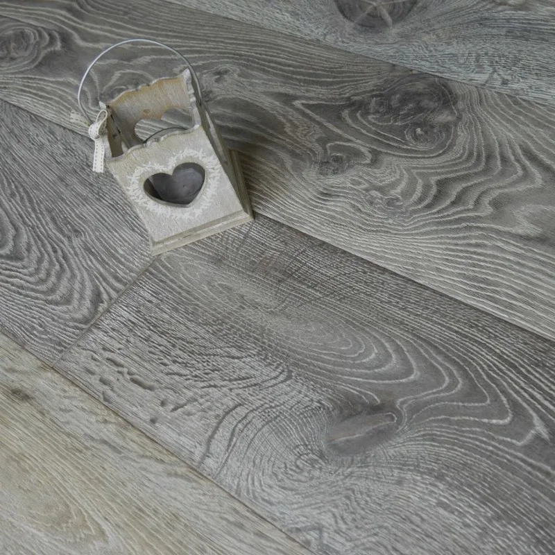 IMPERIAL Lorvano Engineered Distressed Hand Crafted Grey Oak 15x220mm