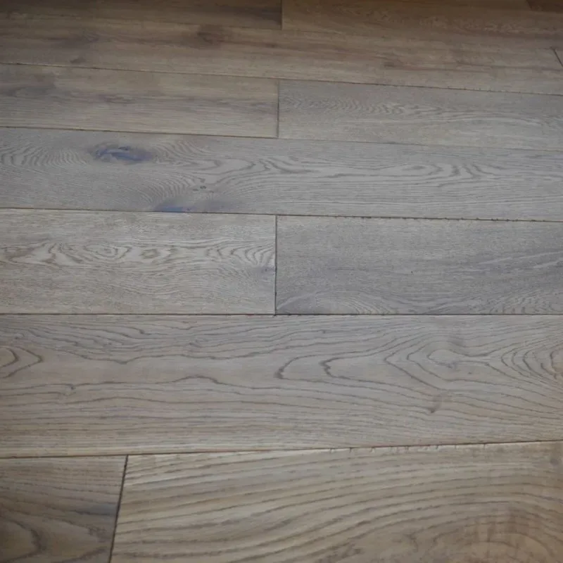 IMPERIAL Zolvena Engineered Solid Traditional Golden Hand Scraped 18x125mm