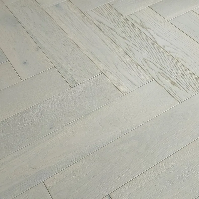 IMPERIAL Marvelo ENG HERRINGBONE WHITE LACQUERED 18/3x125x600mm