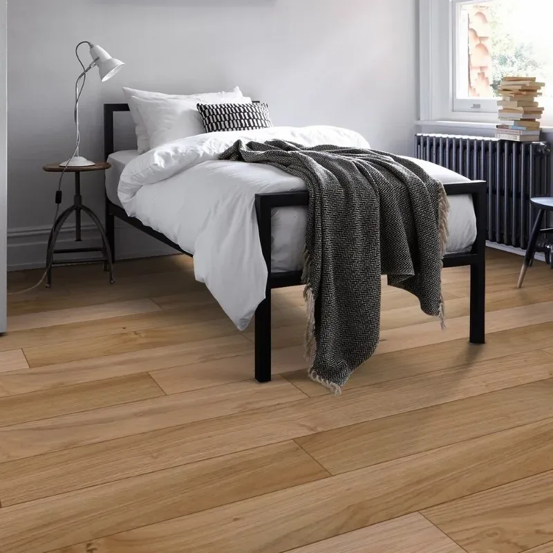 ITALIAN Rivano Engineered Mont Blanc Natural Brushed & UV Oiled 20x220