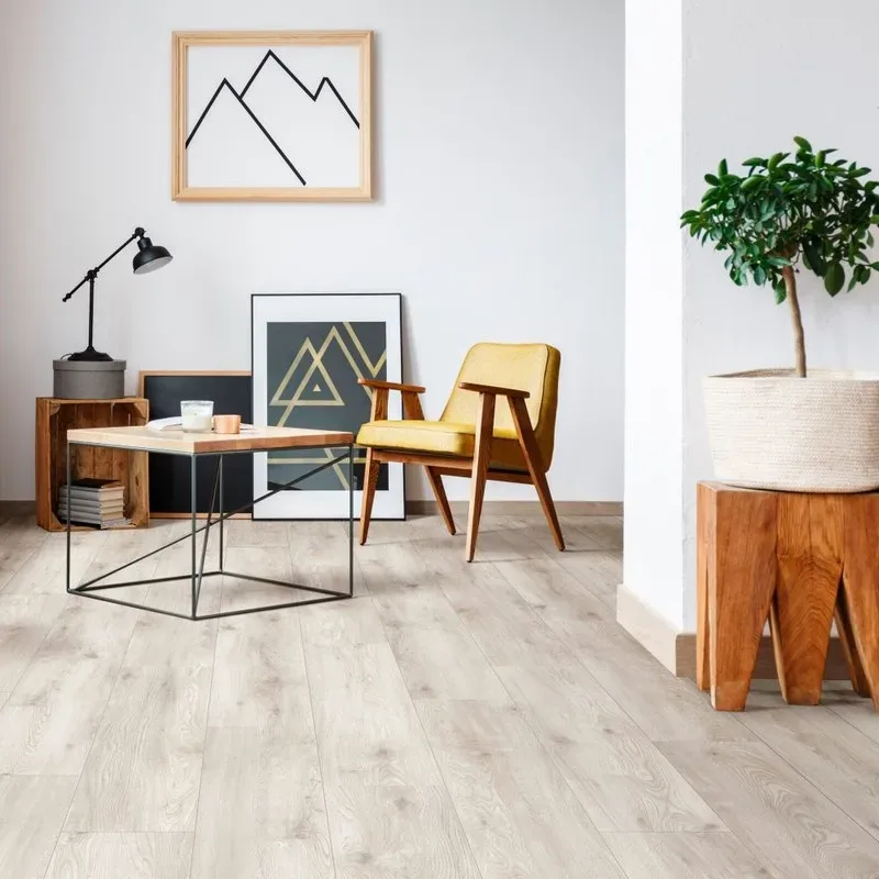 ITALIAN Novara Luxury Vinyl Tiles Carina Bear oak Glue 2.5x196x1320mm